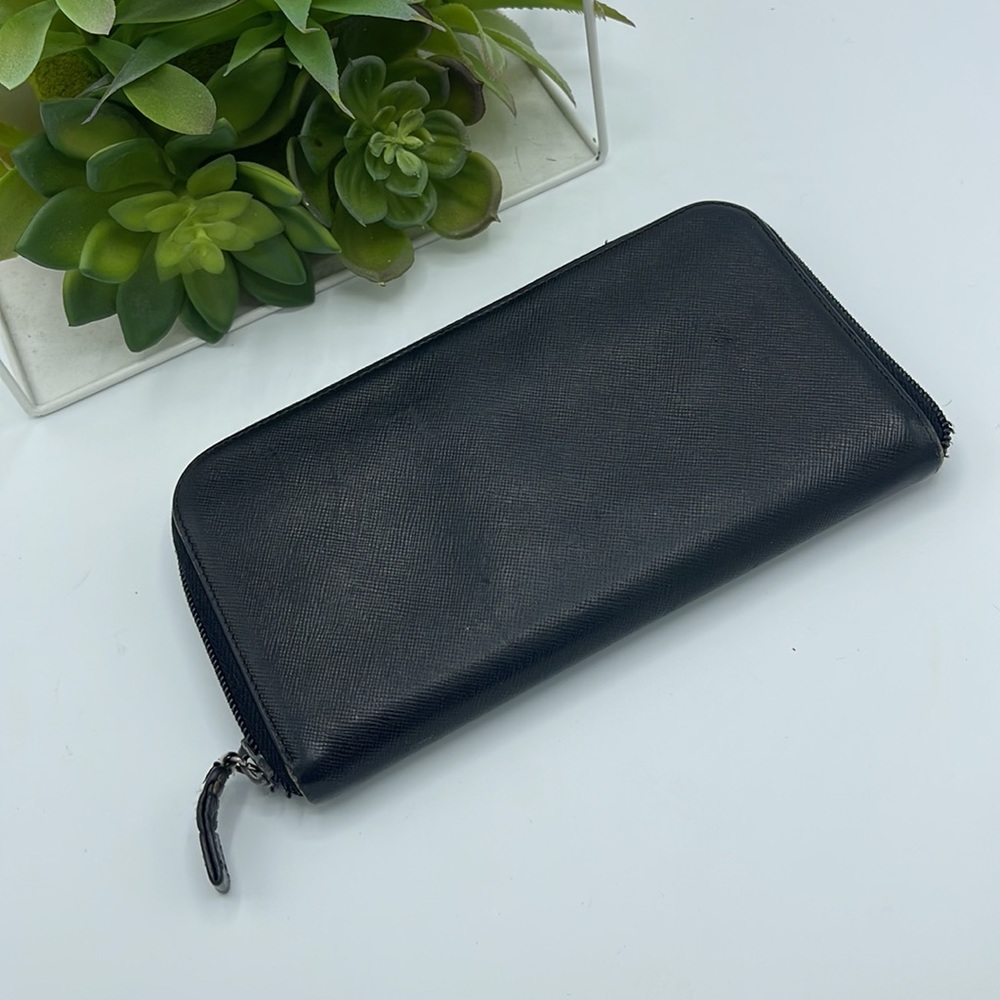 PRADA ZIP WALLET - Picture 3 of 6
